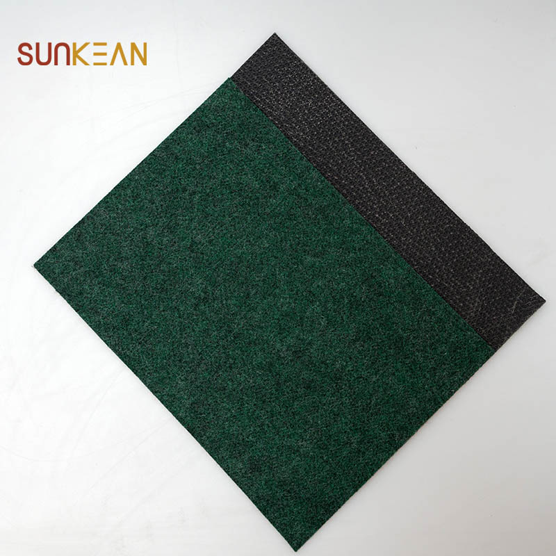 Cobertor de suelo Tapete para malezas Paño antihierba Cobertura de suelo verde
