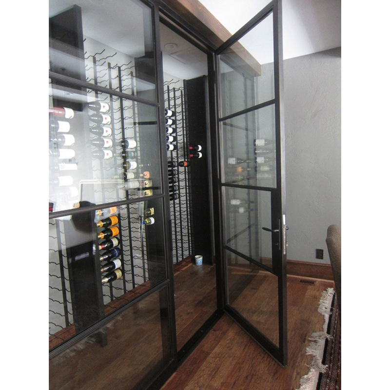 Puertas de vidrio de acero individuales de moda con vidrio transparente templado
