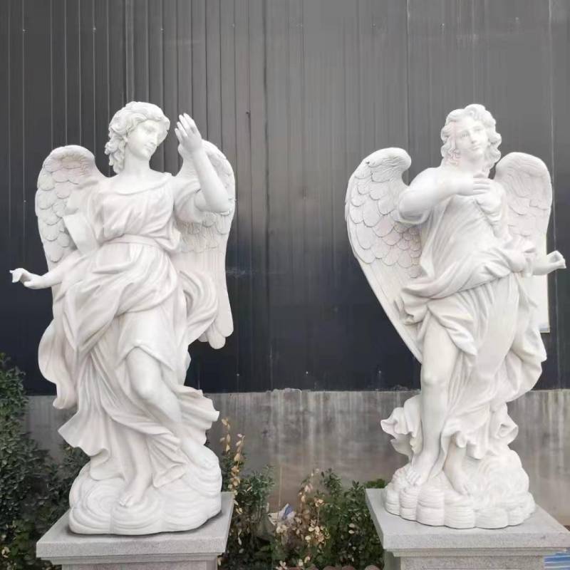 Estatua de mármol de ángel femenino
