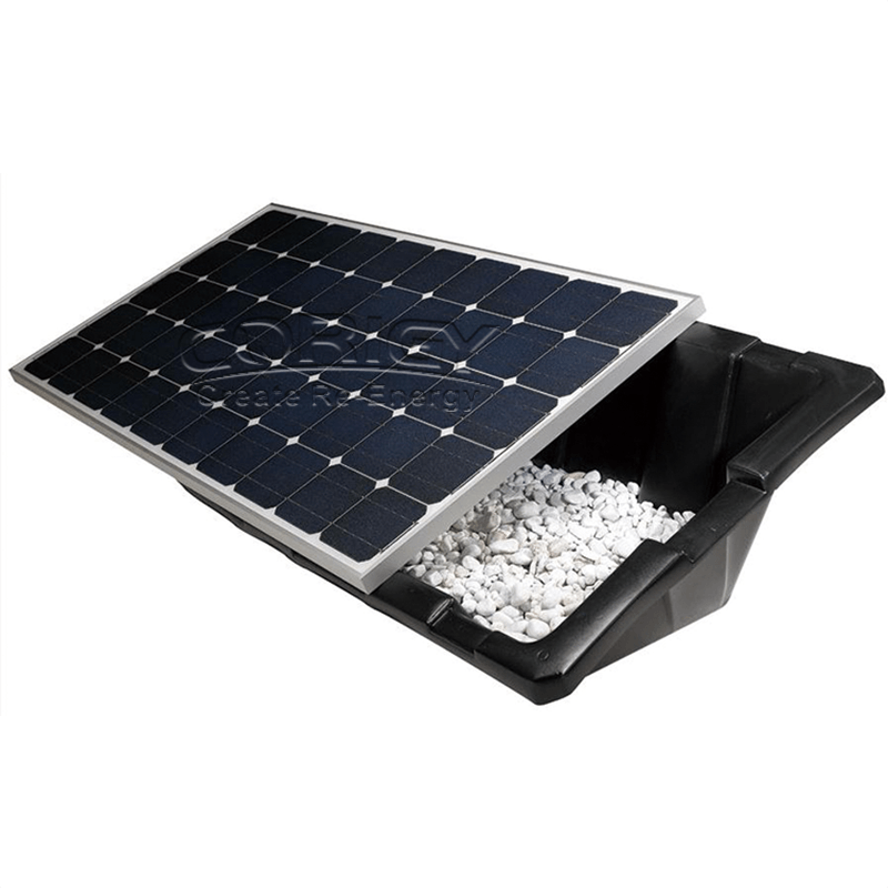 Sistema de montaje de techo con balasto de plástico para paneles solares
