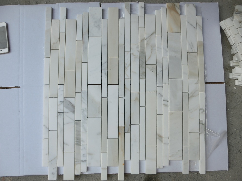Mosaico de mármol blanco de carrara